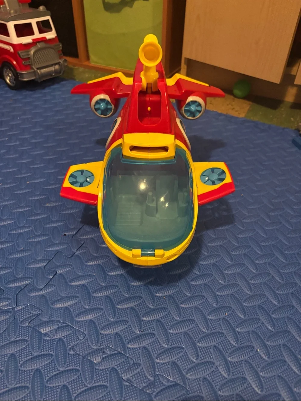 Paw Patrol Red Rescue Sub/Plane Vehicle